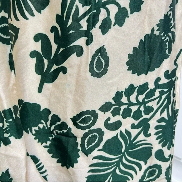 NWOT Sandro Cavalaire Trousers w/ small, faint mark on back - Picture 12 of 12